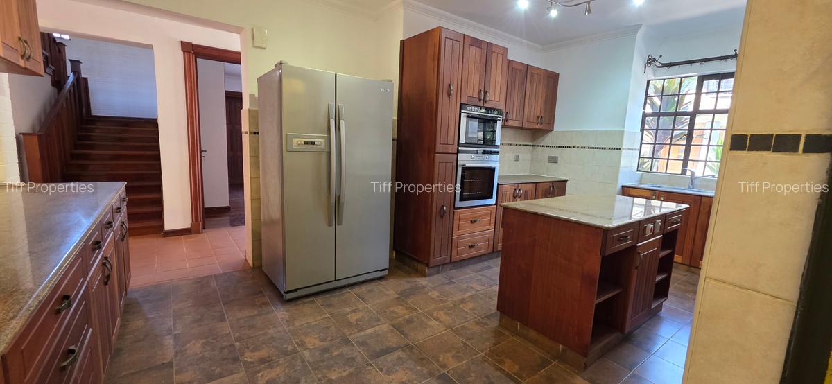4 Bed Townhouse in Westlands Area - 6