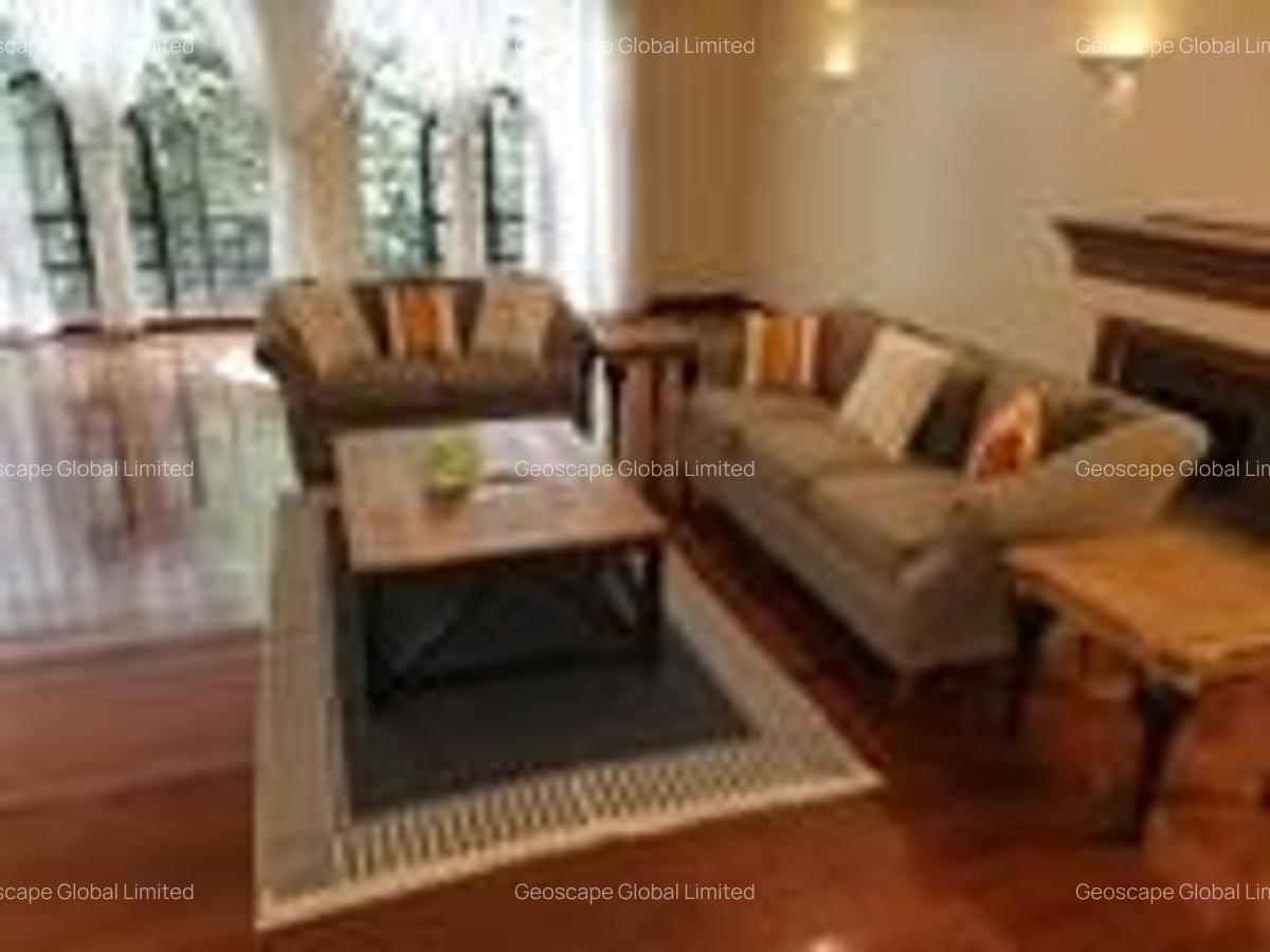 Furnished 3 Bed Apartment with En Suite in Riverside - 3