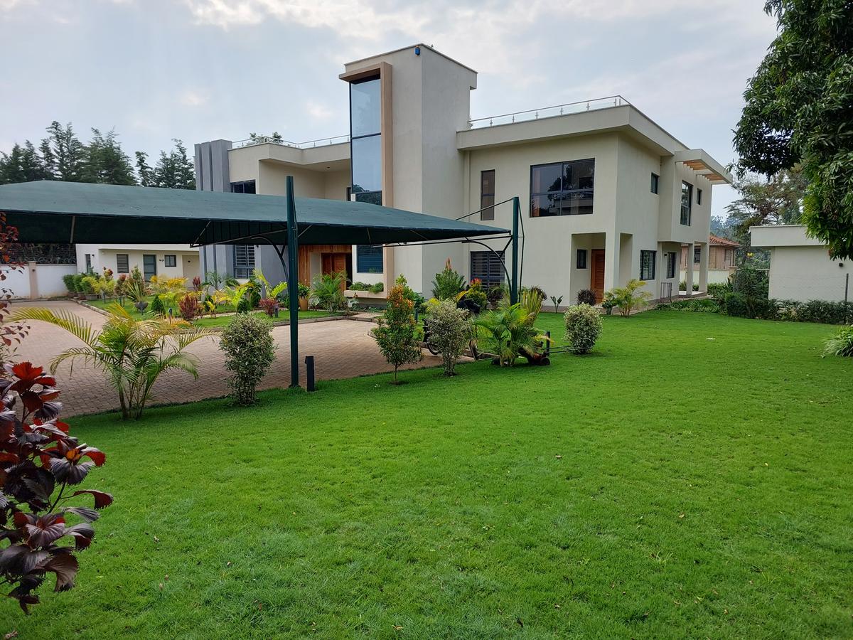 5 Bed House with En Suite at Runda Drive - 2