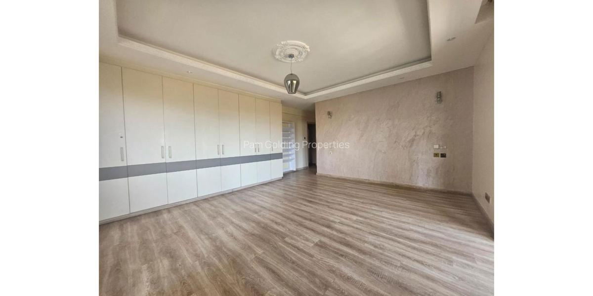 3 Bed Apartment with En Suite in Kileleshwa - 3