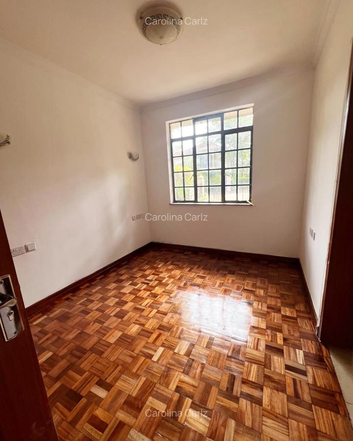 4 Bed Townhouse with En Suite at Loresho - 4