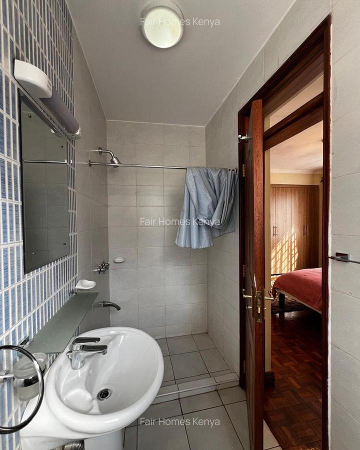 5 Bed Townhouse with En Suite at Kabasiran Avenue - 4