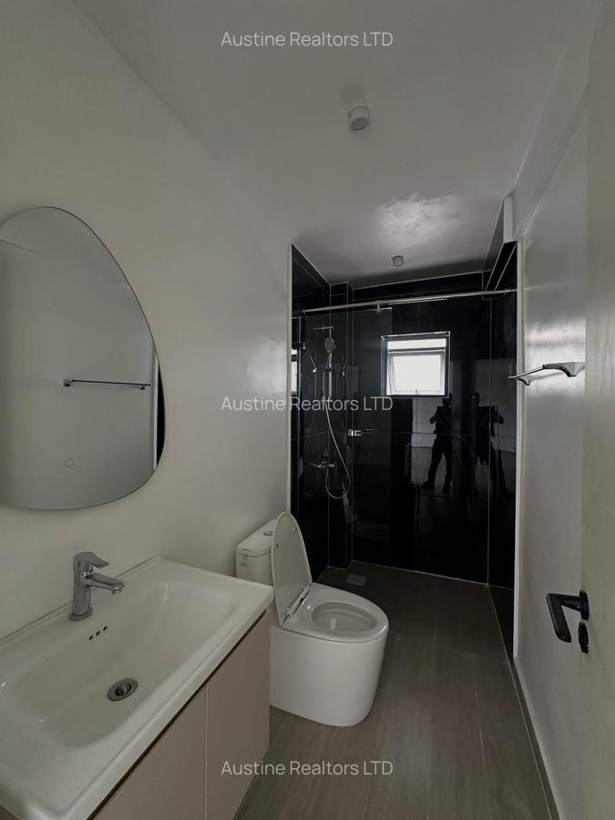 2 Bed Apartment with En Suite at Kindaruma Road - 11