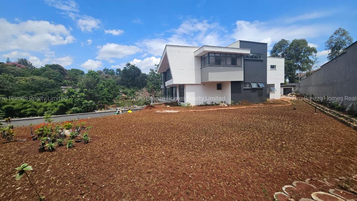 5 Bed House with En Suite in Nyari - 19