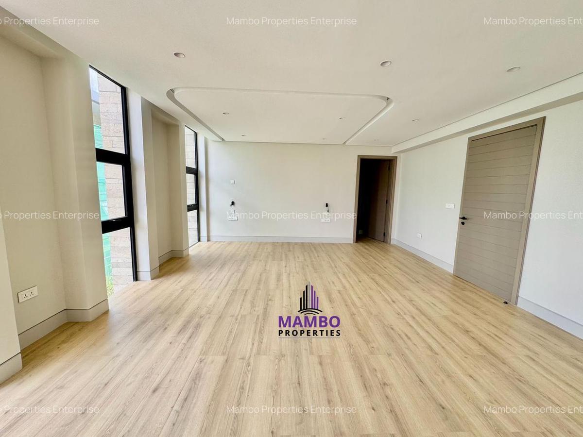 5 Bed Townhouse with En Suite at Grevillea Grove - 11