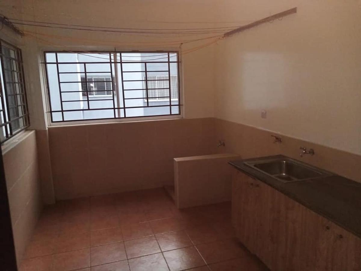 3 Bed Apartment with En Suite in Kileleshwa - 14