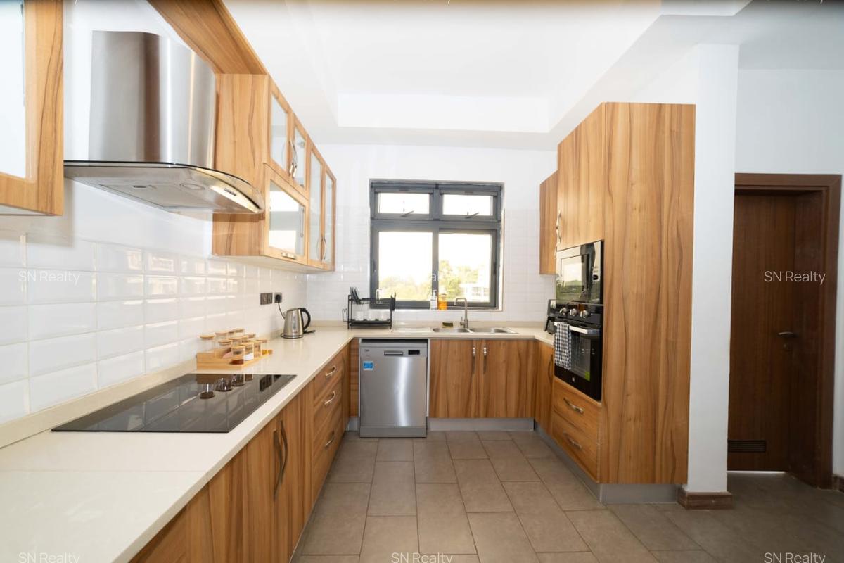 Furnished 4 Bed Apartment with En Suite in Spring Valley - 7