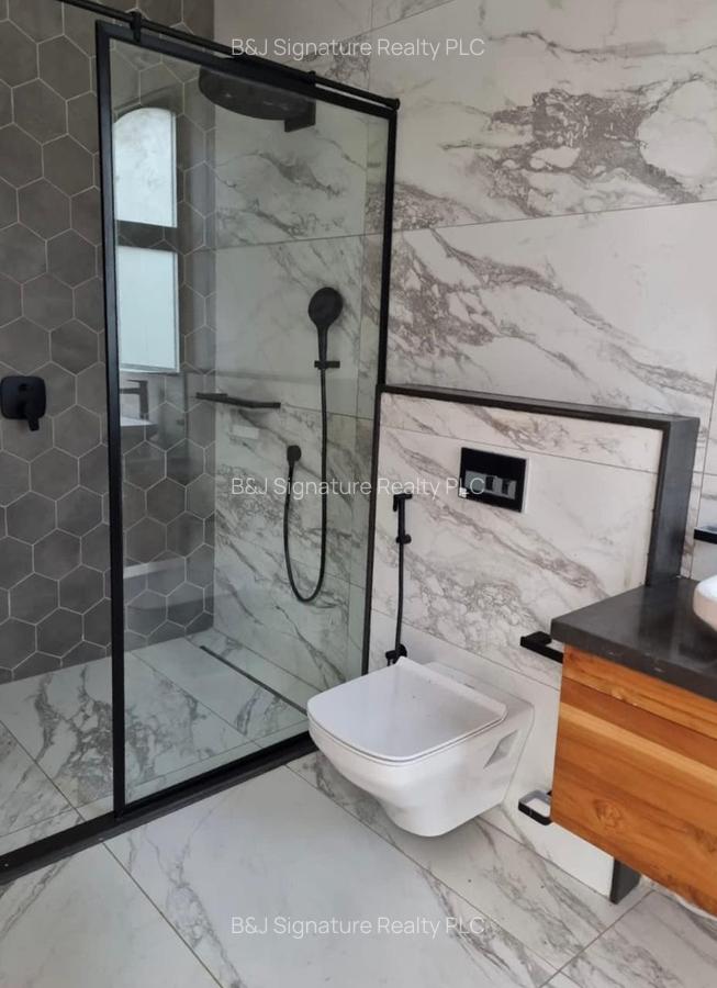 5 Bed Villa with En Suite in Loresho - 6