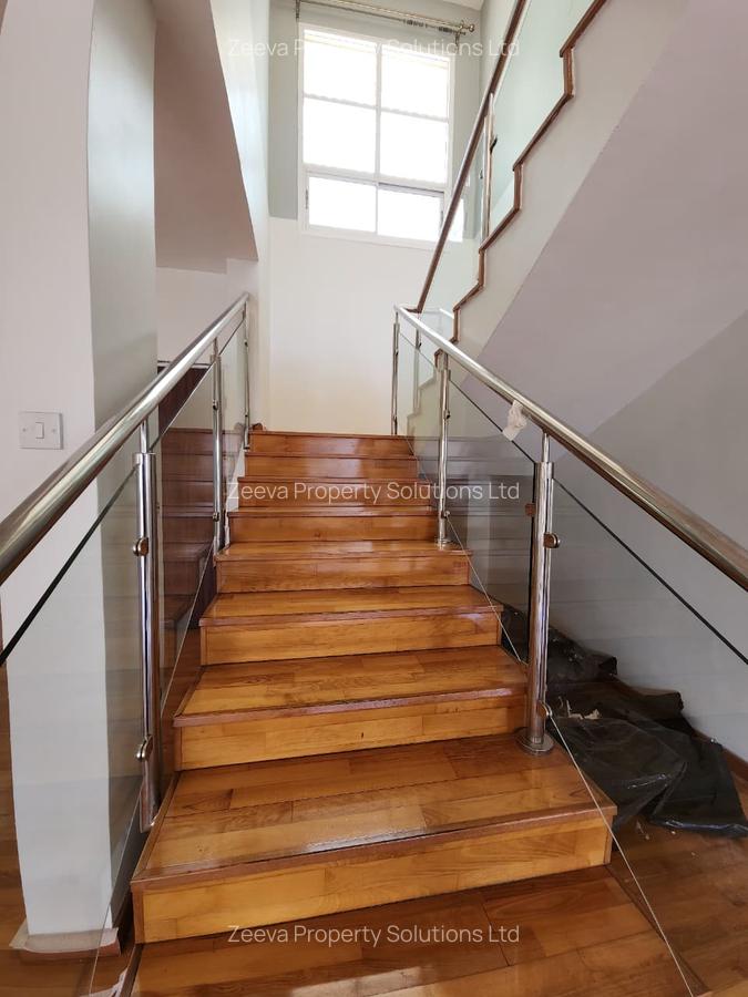 4 Bed Apartment with En Suite in Kileleshwa - 4