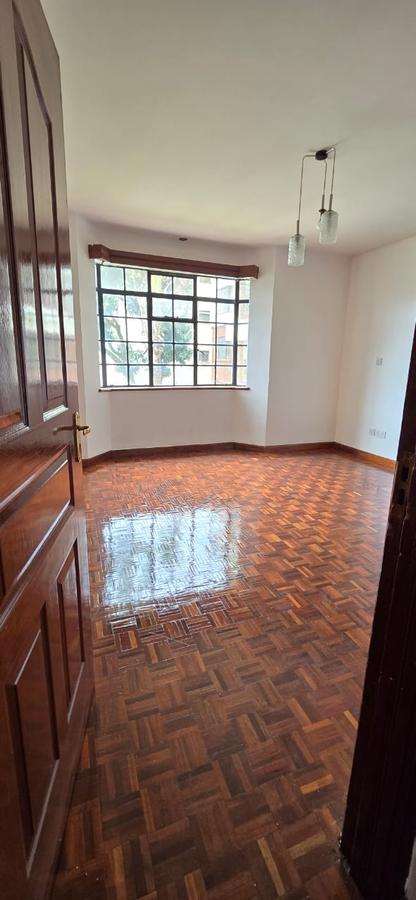 3 Bed House with En Suite in Kilimani - 4