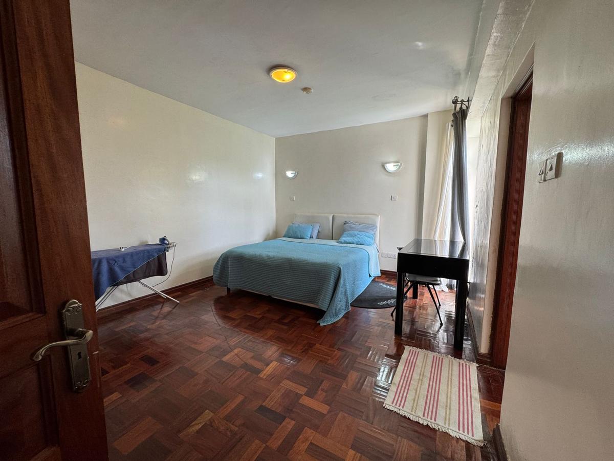 4 Bed Apartment with En Suite in Riara Road - 6