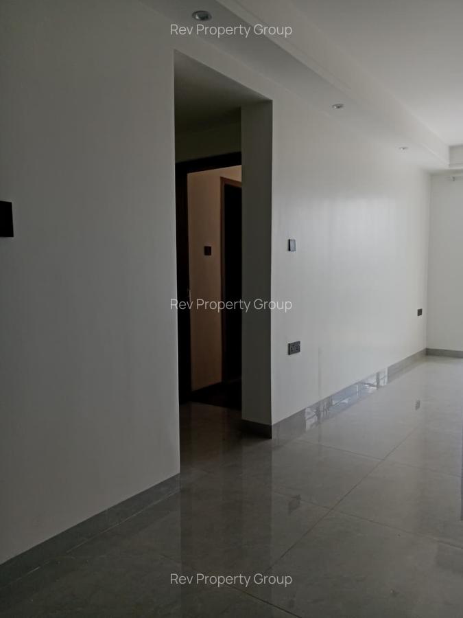 Serviced 1 Bed Apartment with En Suite in Kilimani - 5