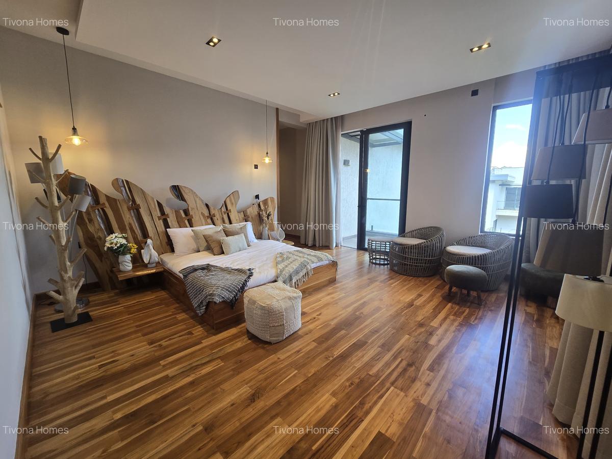 5 Bed Townhouse with En Suite in Loresho - 4