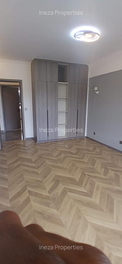 4 Bed Apartment with En Suite in Kileleshwa - 6
