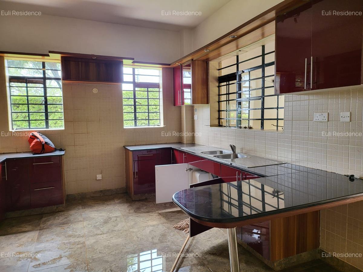 5 Bed Townhouse with En Suite at Kirawa Rd - 12