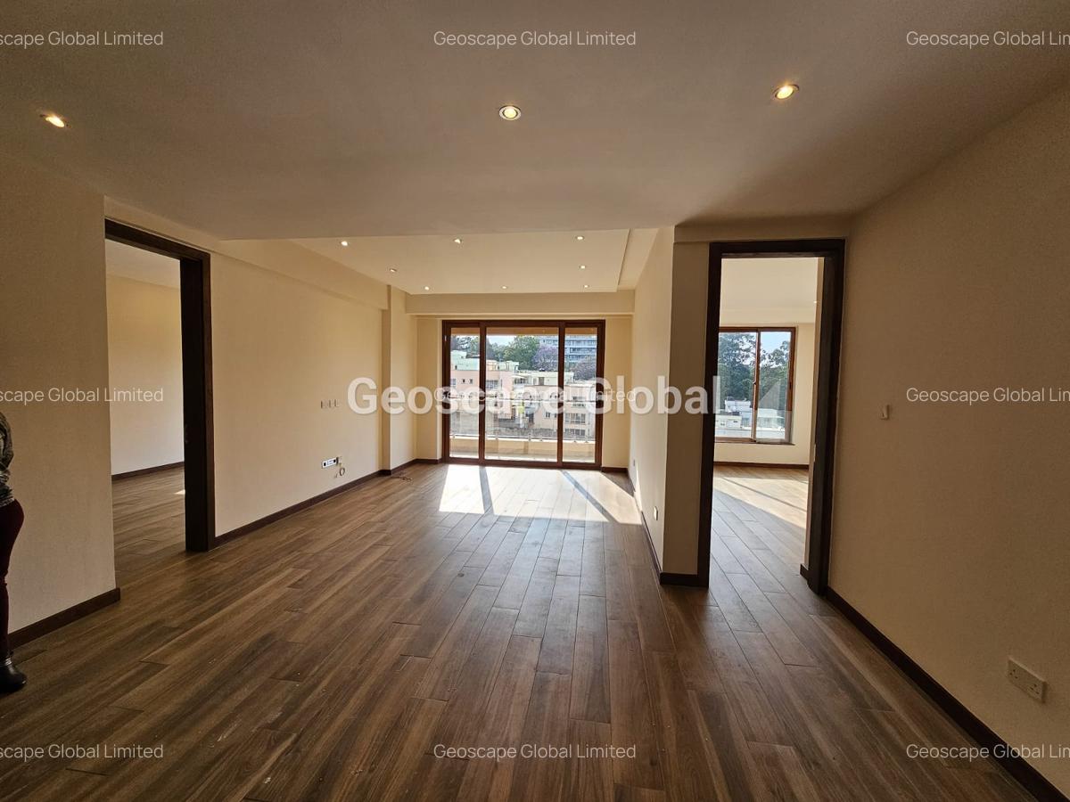 3 Bed Apartment with En Suite in Westlands Area - 9