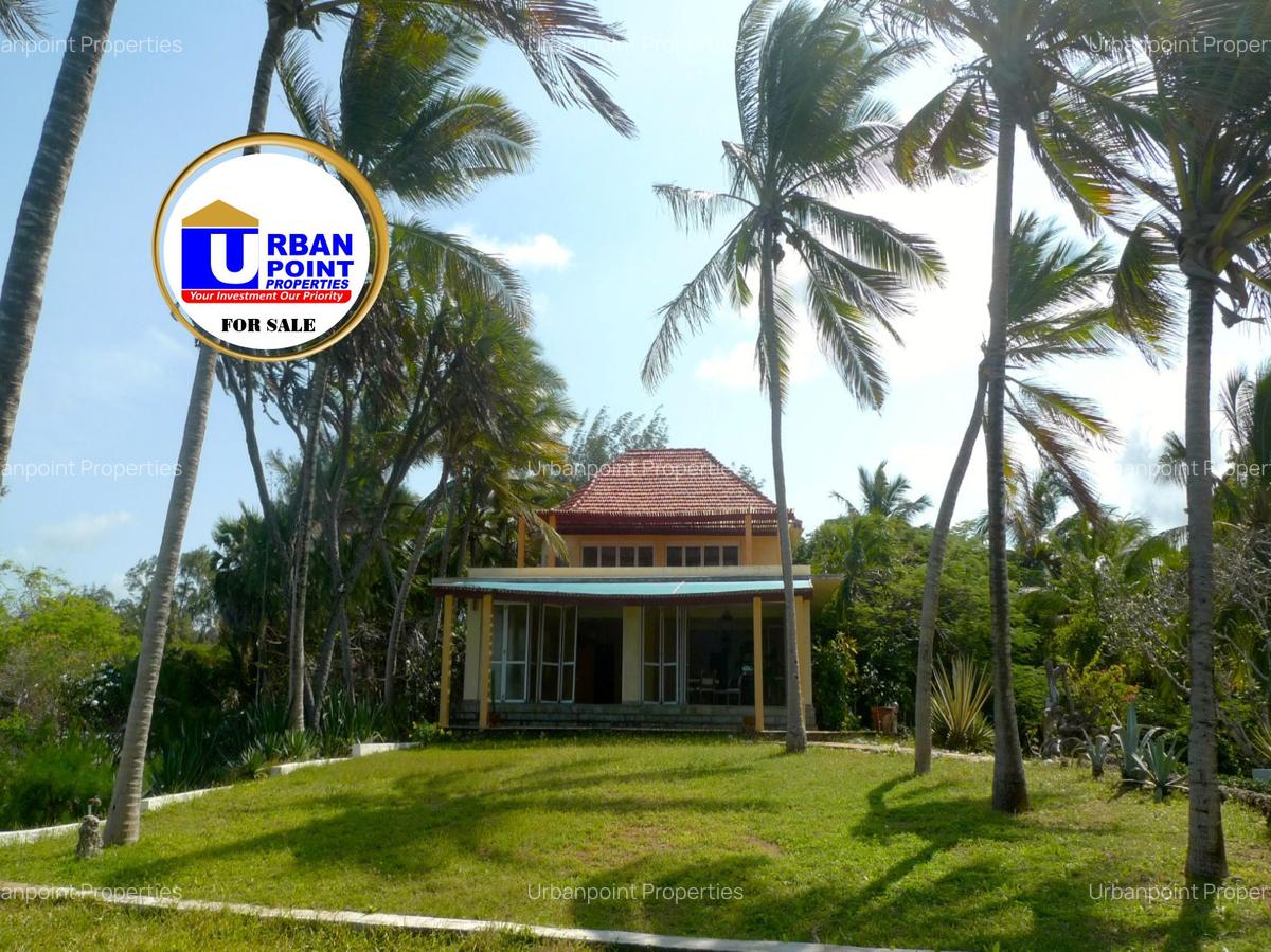 4 Bed House with En Suite in Malindi - 17