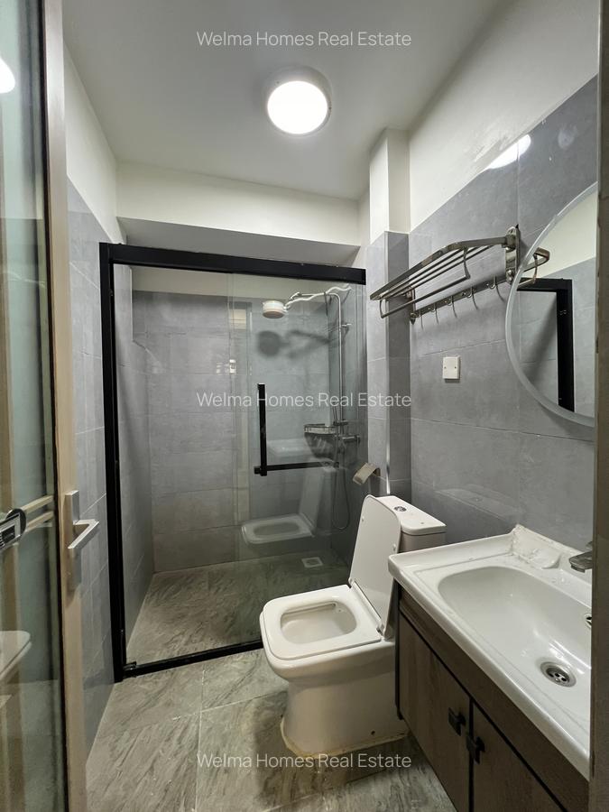 2 Bed Apartment with En Suite in Kilimani - 11