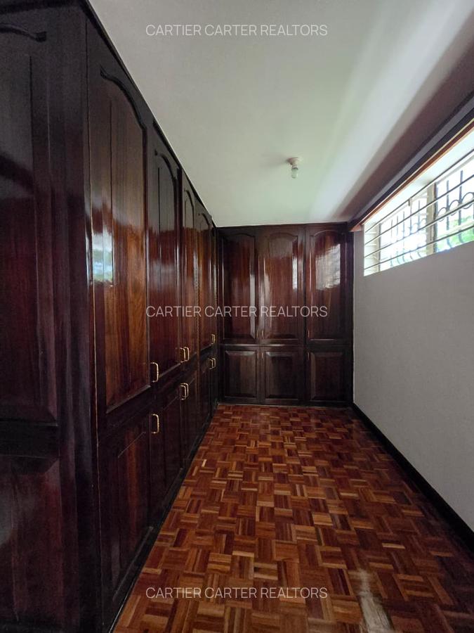 5 Bed House with En Suite in Gigiri - 5