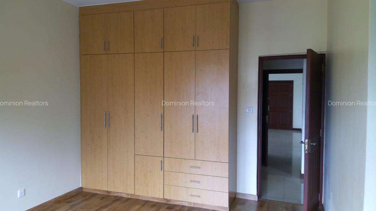 Furnished 3 Bed Apartment with En Suite in Westlands Area - 11