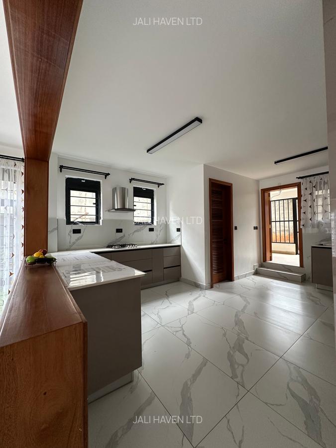 4 Bed Villa with En Suite in Kikuyu Town - 5