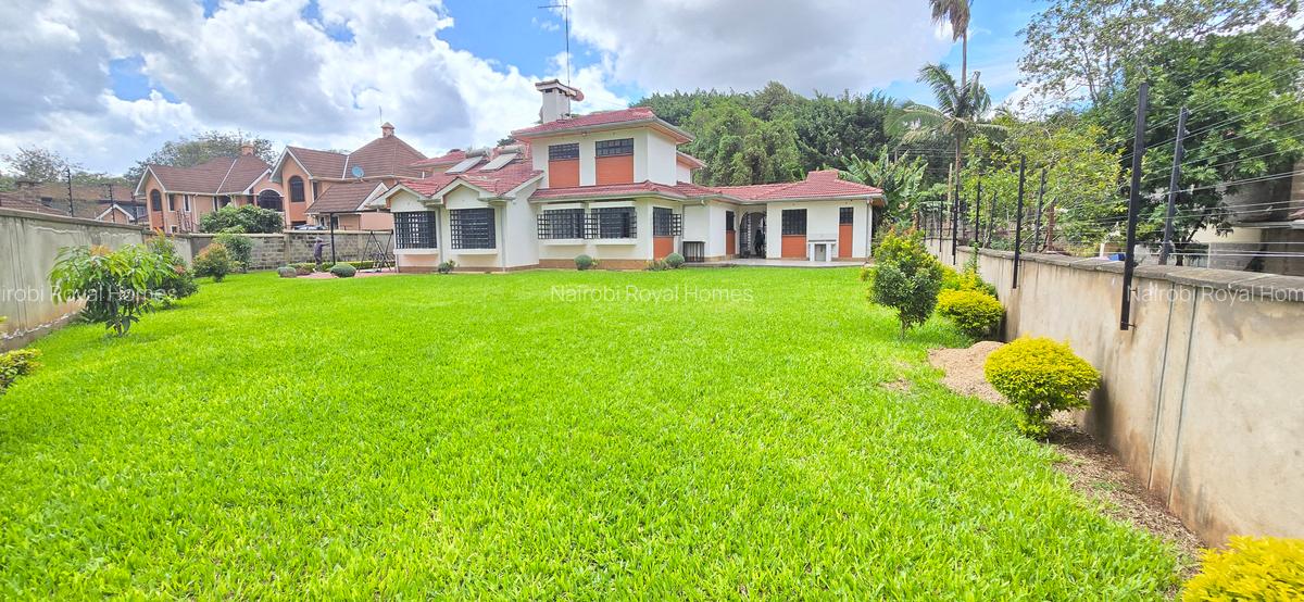 4 Bed Townhouse with En Suite at Lavington Road - 13