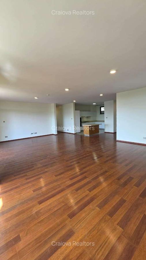 3 Bed Apartment with En Suite at 6Th Parklands - 9