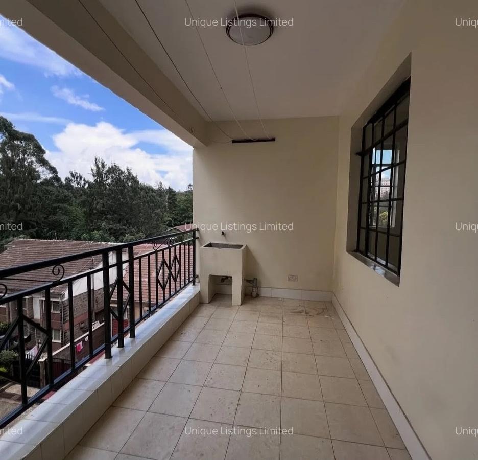 4 Bed Apartment with En Suite in Lavington - 8