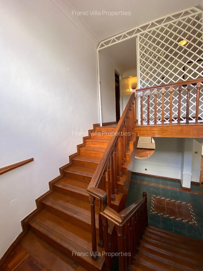 4 Bed House with En Suite at Runda - 19