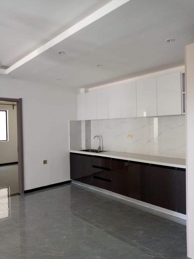 2 Bed Apartment with En Suite at Othaya Road - 4