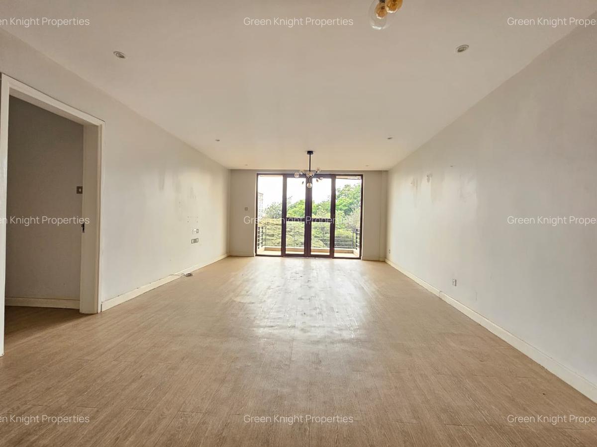 Serviced 2 Bed Apartment with En Suite in Riverside - 2