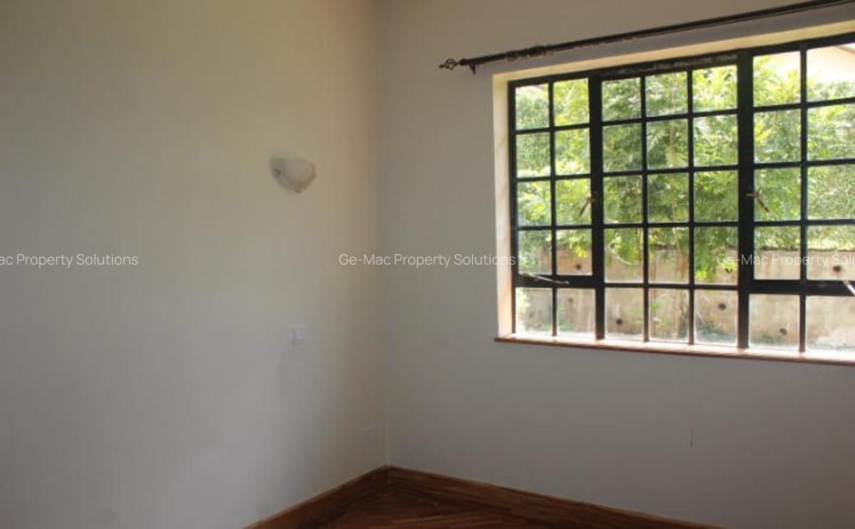 4 Bed Townhouse with En Suite in Kiambu Road - 9