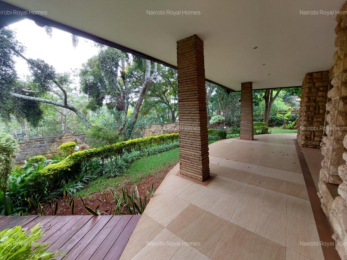 5 Bed House with En Suite at Lake View - 20