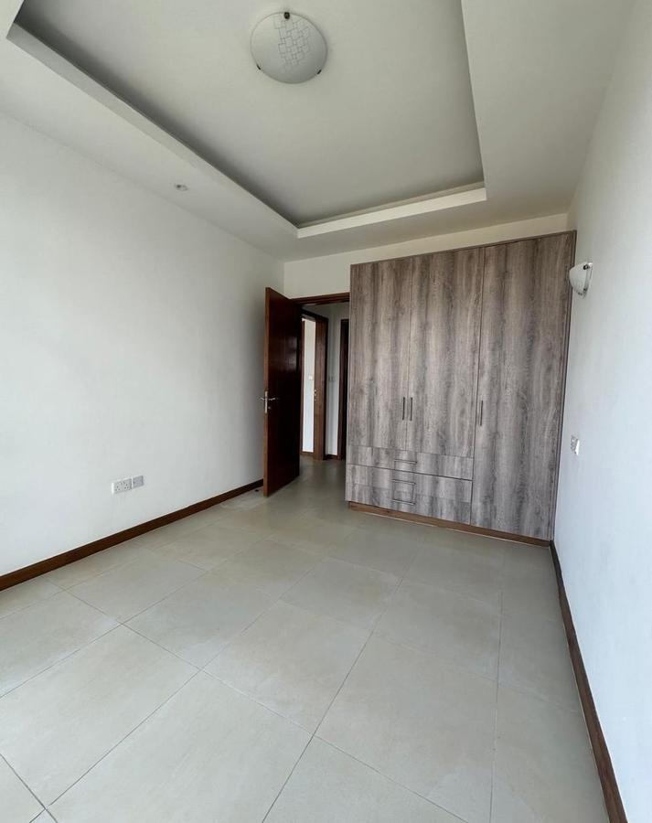 2 Bed Apartment with En Suite at Raphta Road - 6