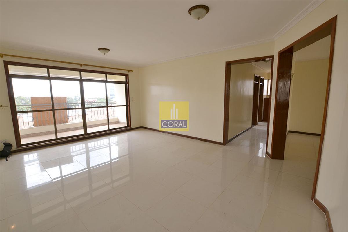 3 Bed Apartment with Swimming Pool in Kileleshwa - 1