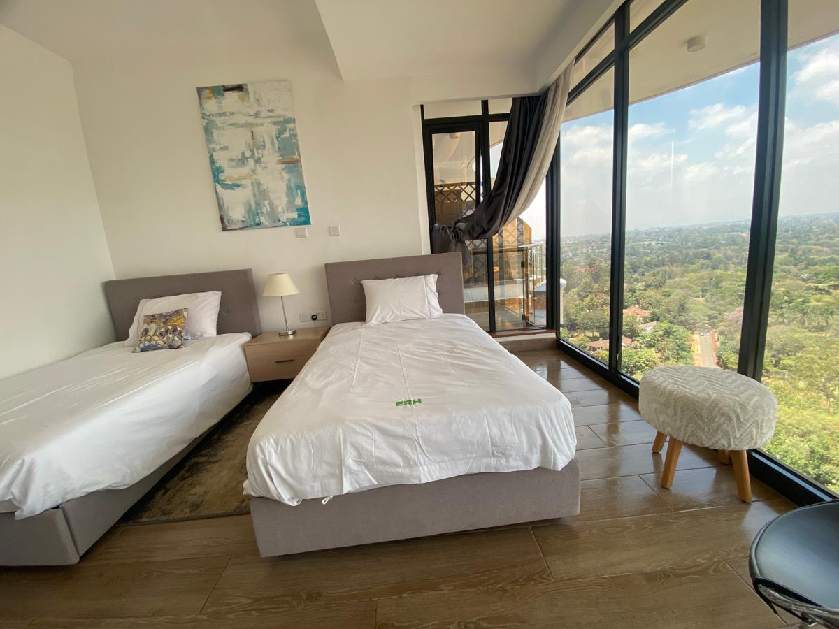 Serviced 3 Bed Apartment with En Suite in Westlands Area - 11