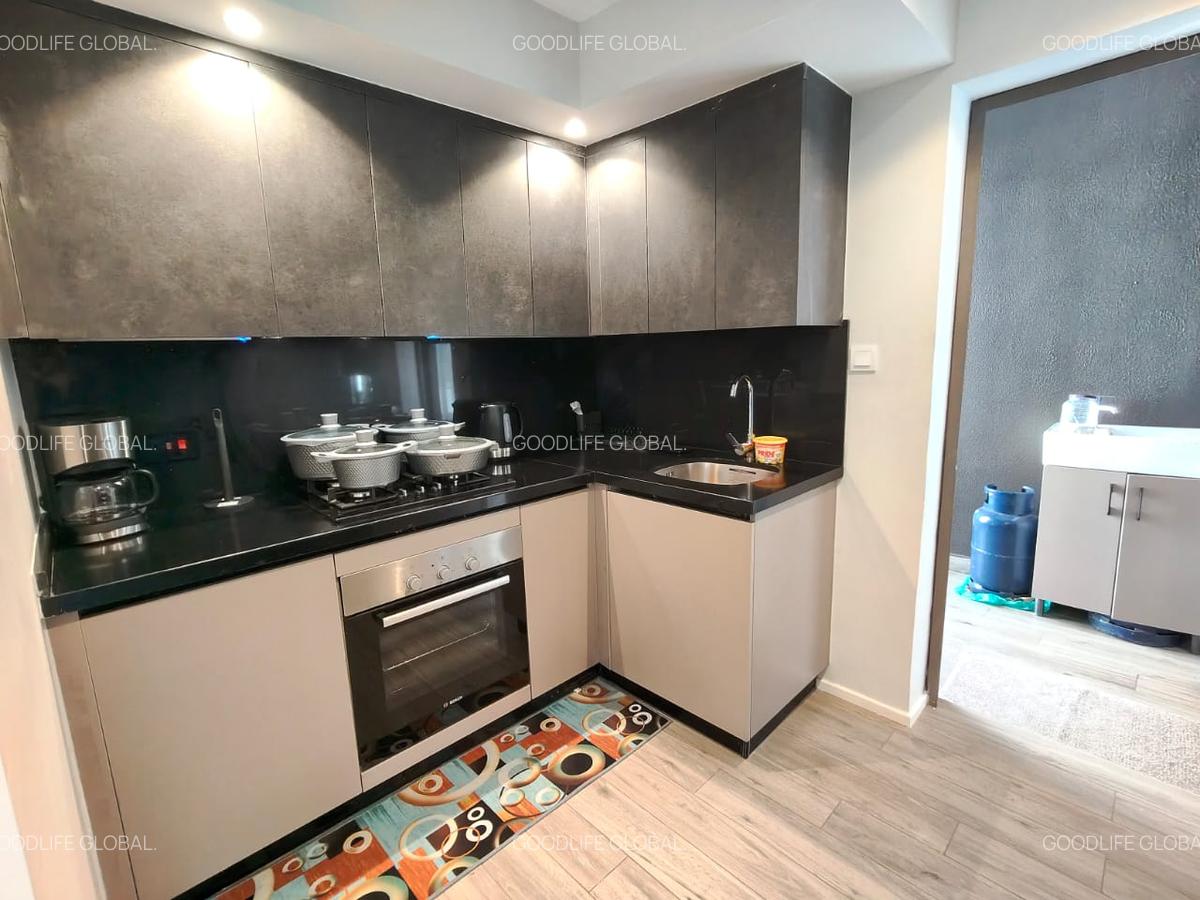 Furnished 2 Bed Apartment with En Suite at Nyari - 7