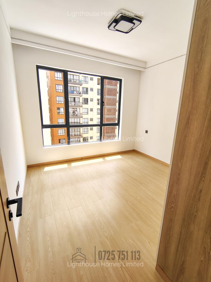 2 Bed Apartment with En Suite at Junction Mall - 5