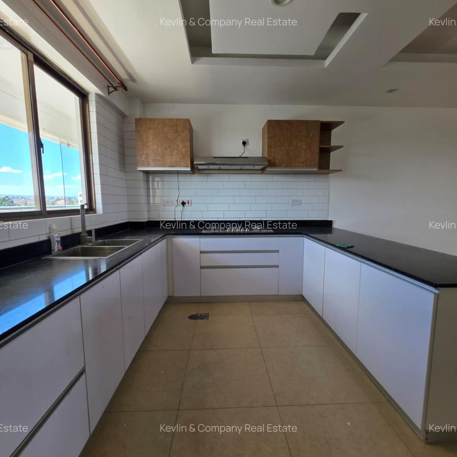 4 Bed Apartment with En Suite in Lavington - 5