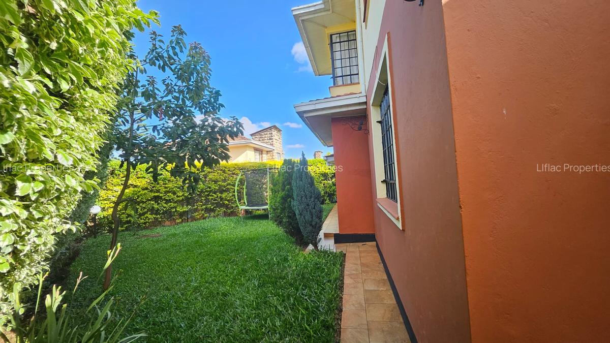 4 Bed Townhouse with En Suite in Kiambu Road - 3