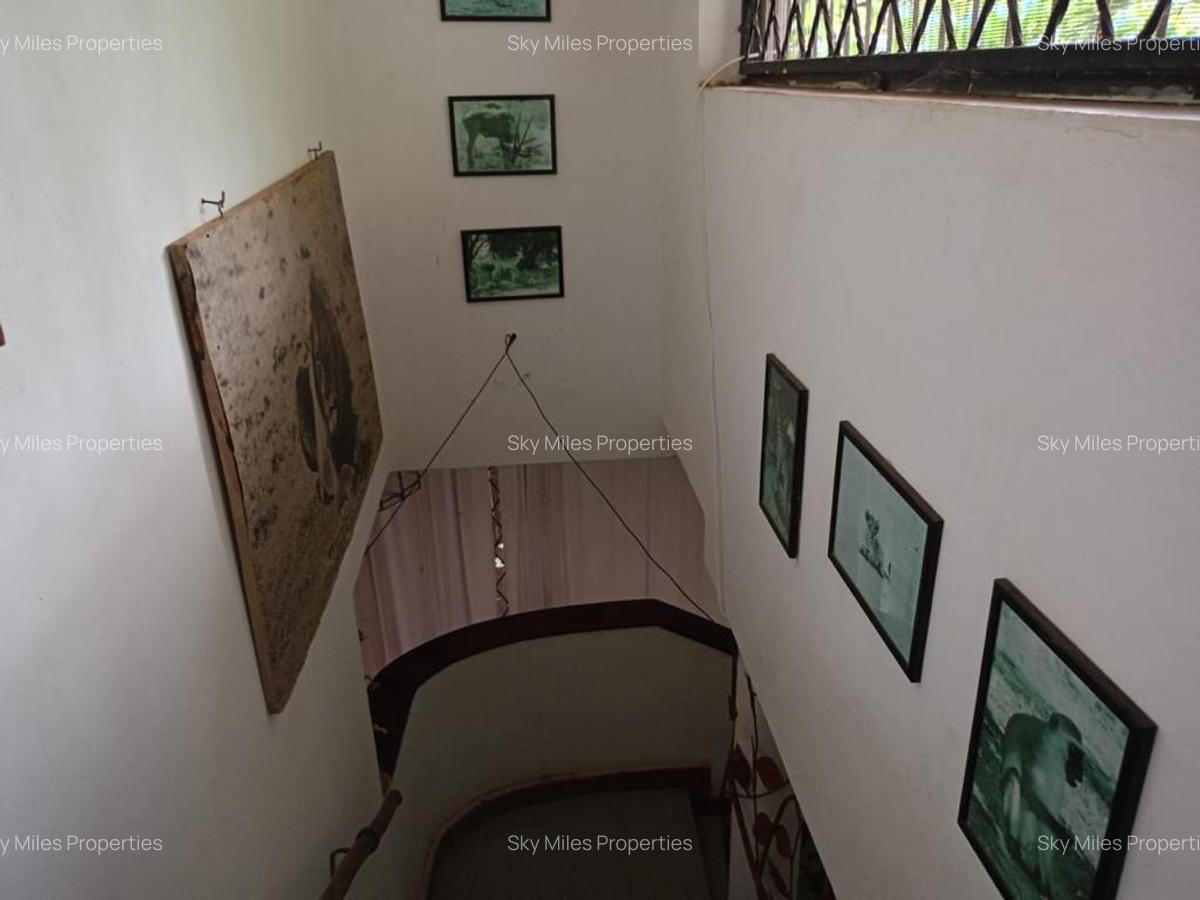 4 Bed Villa with En Suite at Malindi - 14