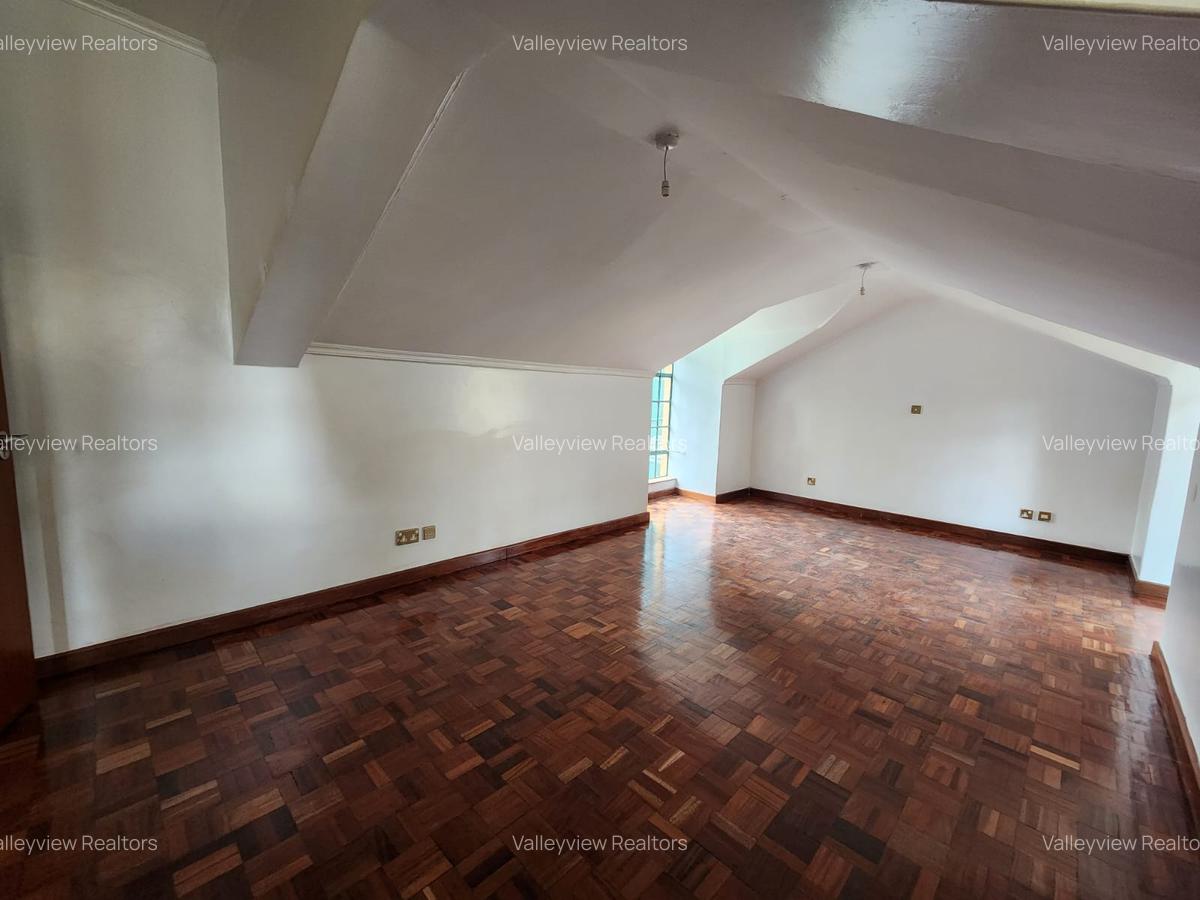 4 Bed Townhouse with En Suite at Kileleshwa - 18