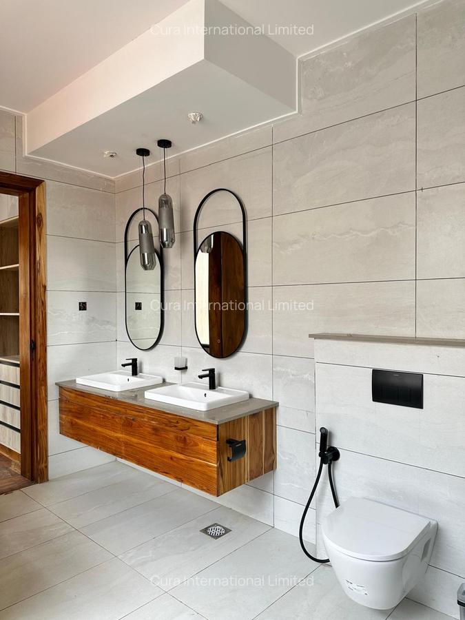 4 Bed Apartment in Loresho - 3