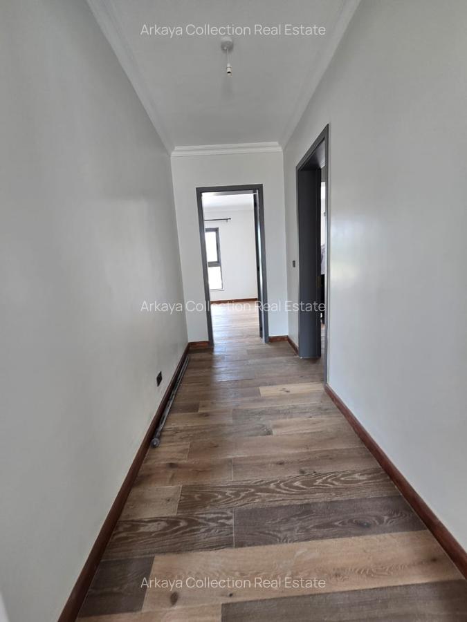 5 Bed Townhouse with En Suite in Lavington - 8