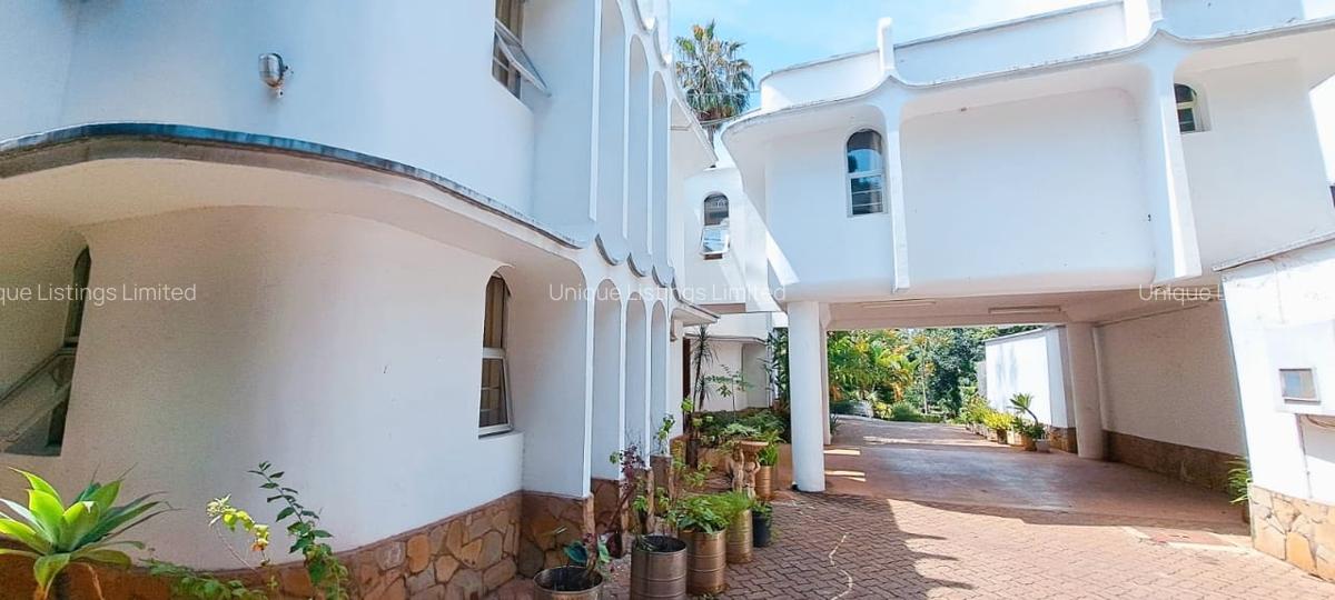 6 Bed House with En Suite in Kileleshwa - 18