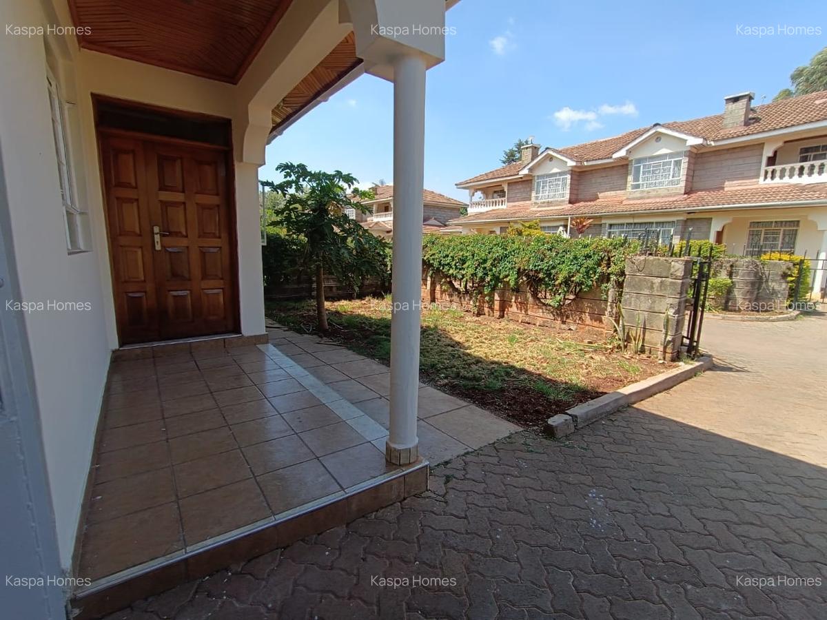 4 Bed House with En Suite in Karen - 3