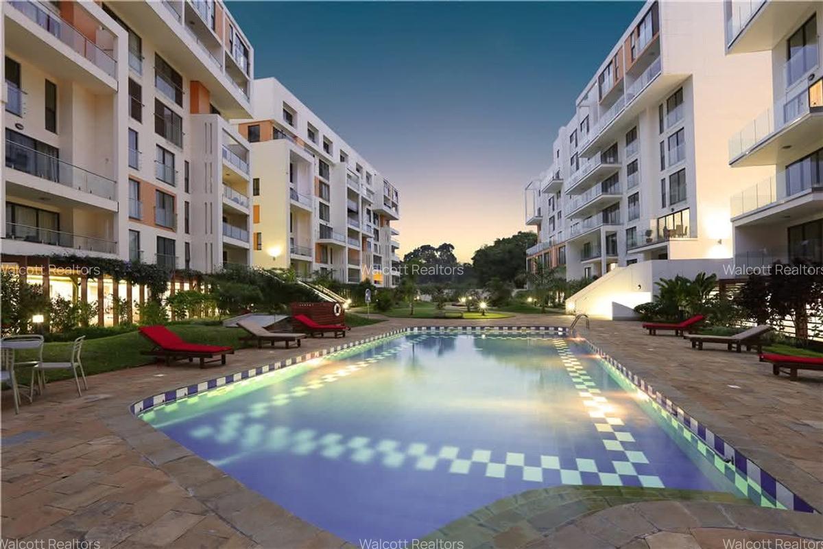 2 Bed Apartment with En Suite at Garden City - 6