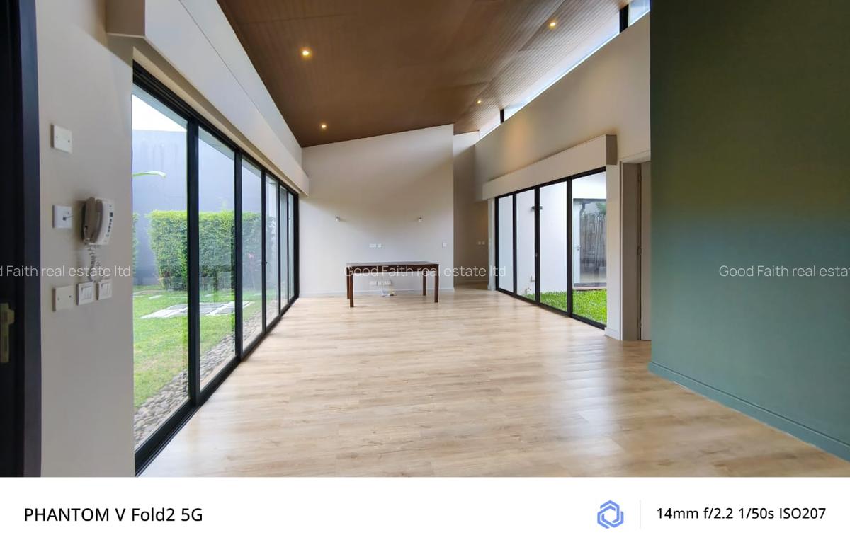 3 Bed Townhouse with En Suite in Kiambu Road - 5