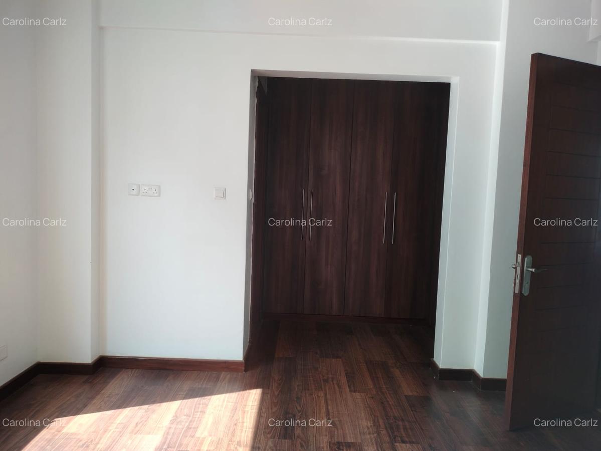 4 Bed Apartment with En Suite at General Mathenge Rd - 8