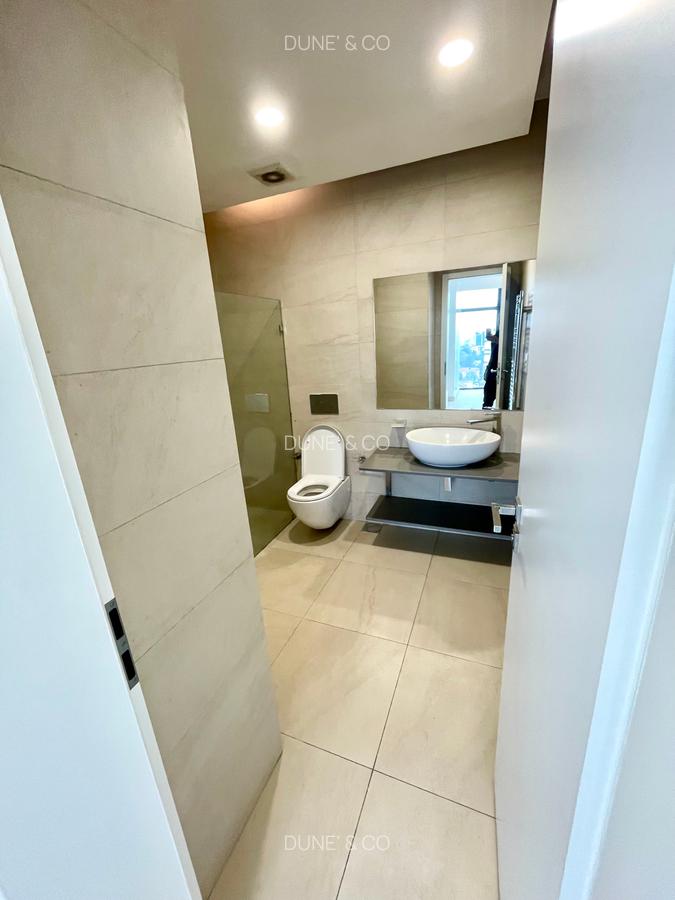 2 Bed Apartment with En Suite in Westlands Area - 12